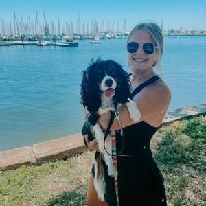 Meet your Posher, Hannah